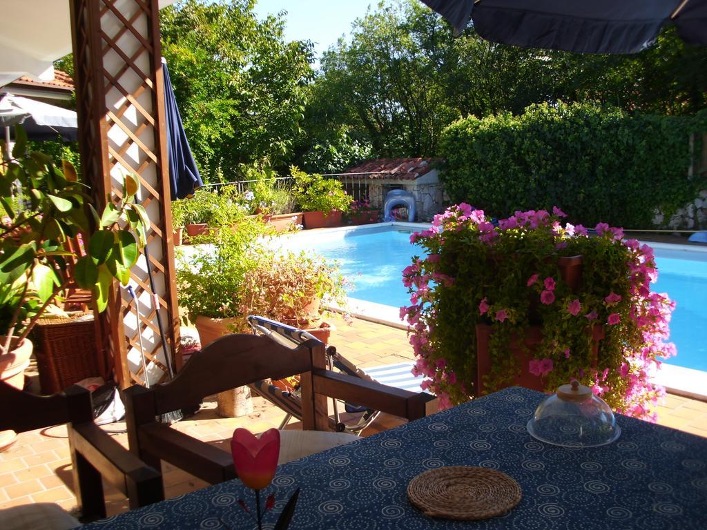 B&B Pane & Tulipani Дуїно Екстер'єр фото